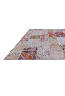 Noble Traditional Patchwork Rug 