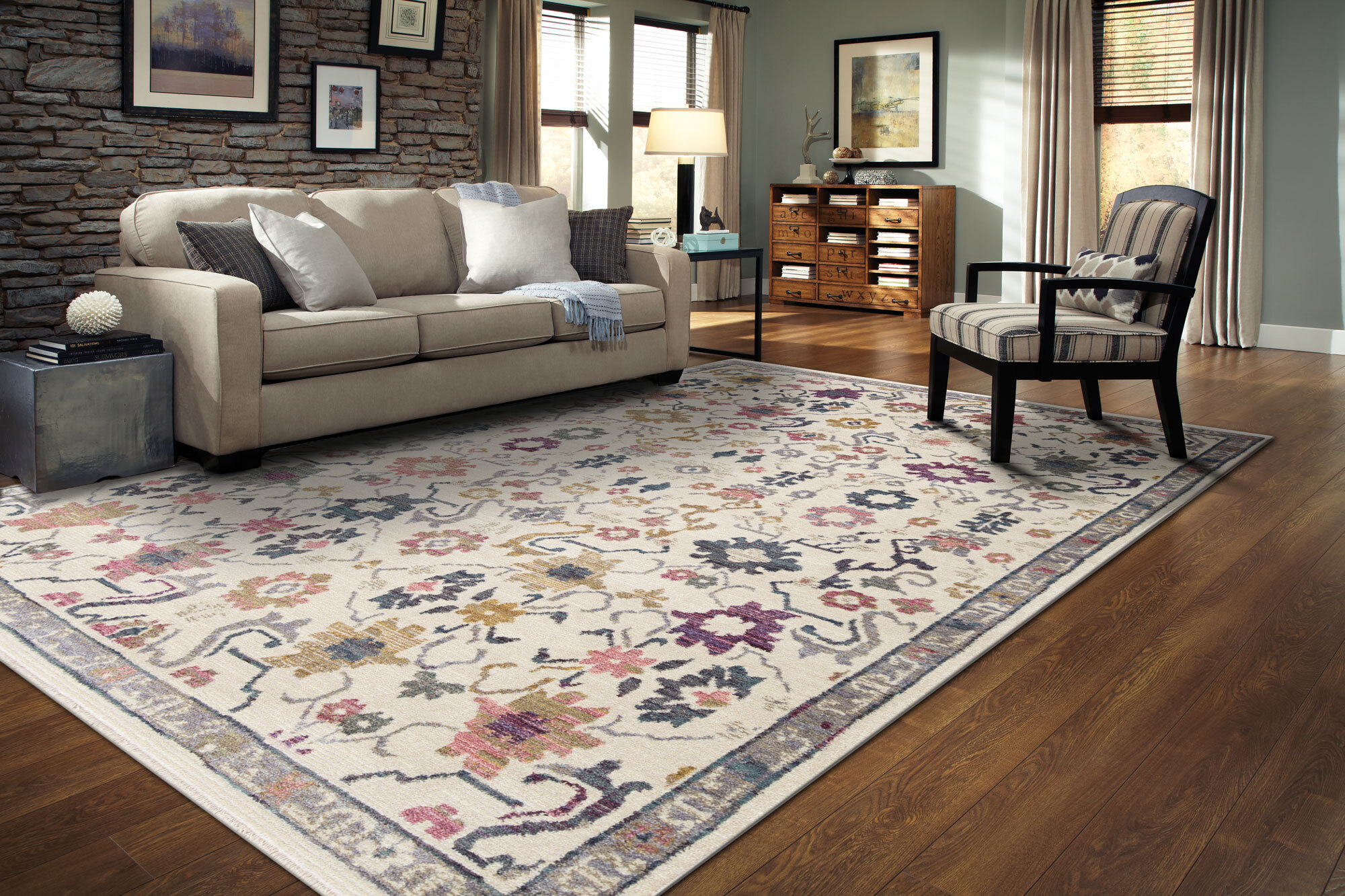 Cora Traditional Floral Motif Rug