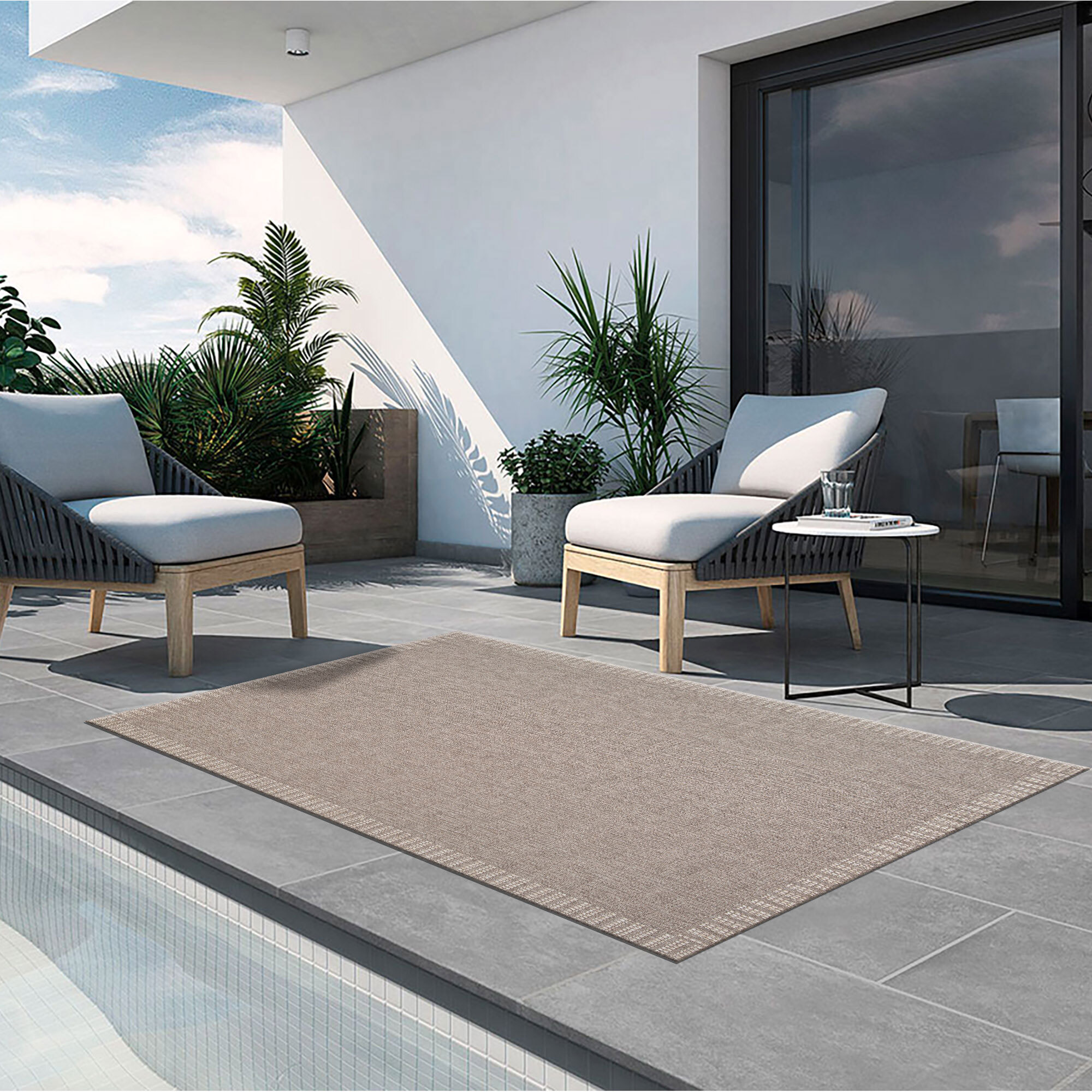 Mika Plain Indoor/Outdoor Rug