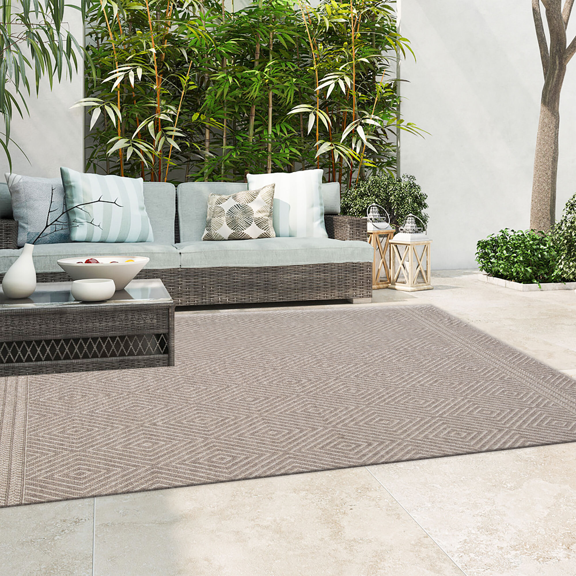 Mika Indoor/Outdoor Rug