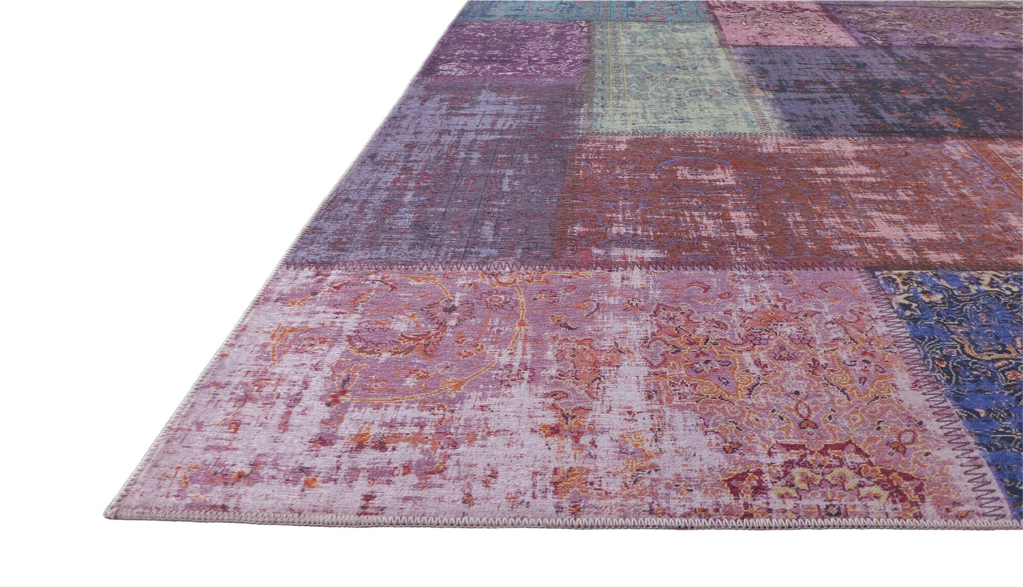 Noble Traditional Patchwork Rug 