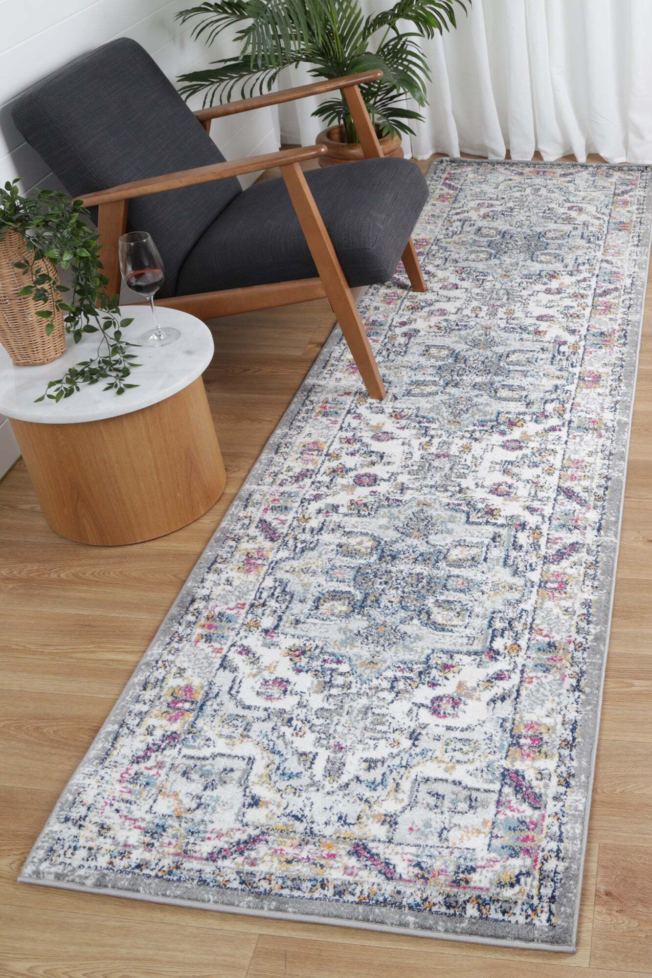 Peri Traditional Medallion Rug