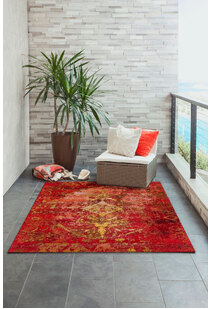 Aperto Transitional Red Rug