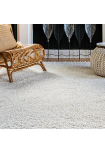 Lucy Cream Shaggy Moroccan Rug