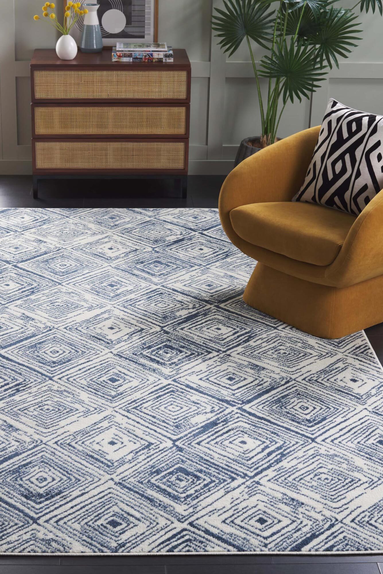 Alfa Diamond Geometric Rug(Size 230 x 160cm)