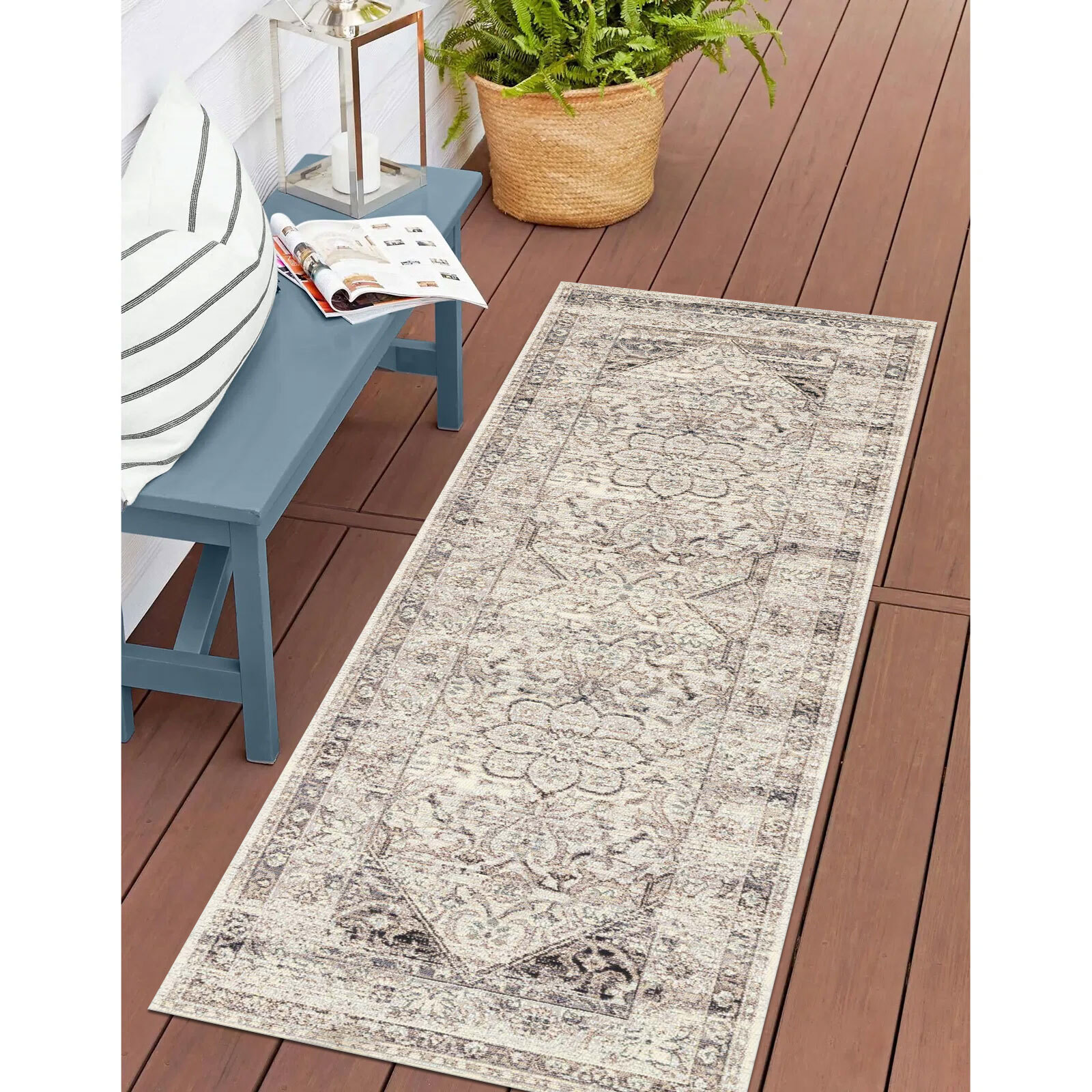 Aperto Floral Medallion Rug