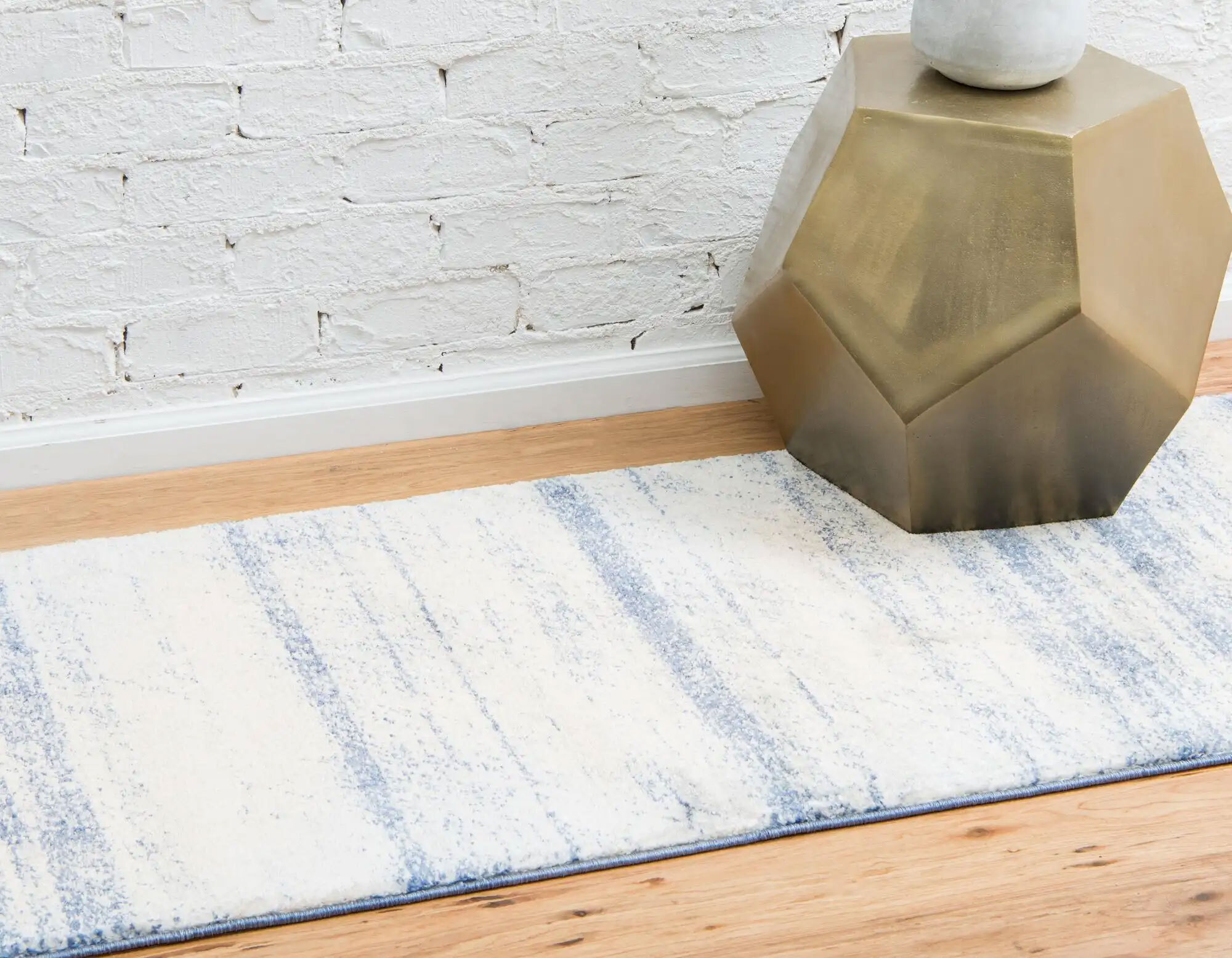 Lisa Contemporary Striped Rug