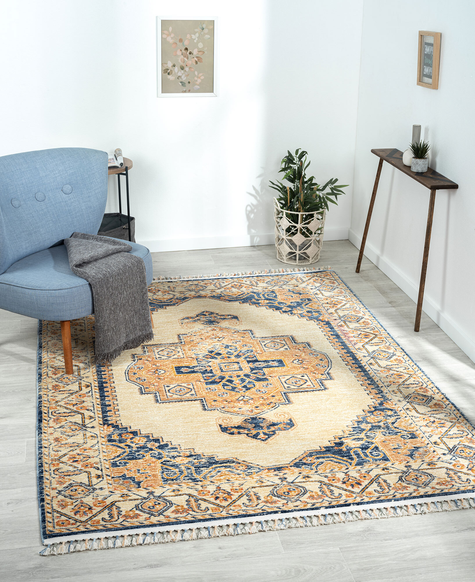 Opal Traditional Medallion Rug