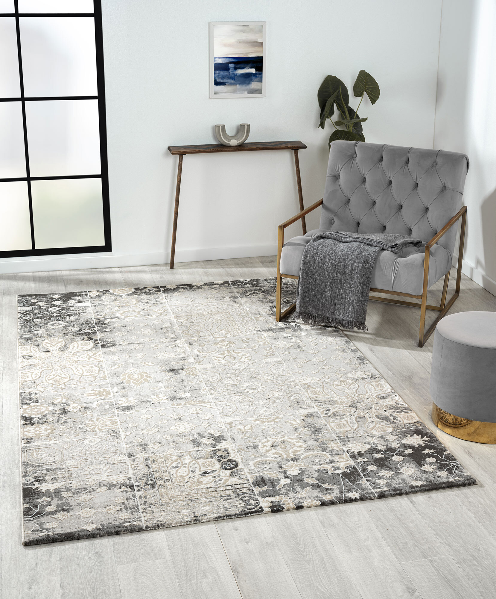 Seve Contemporary Floral Rug