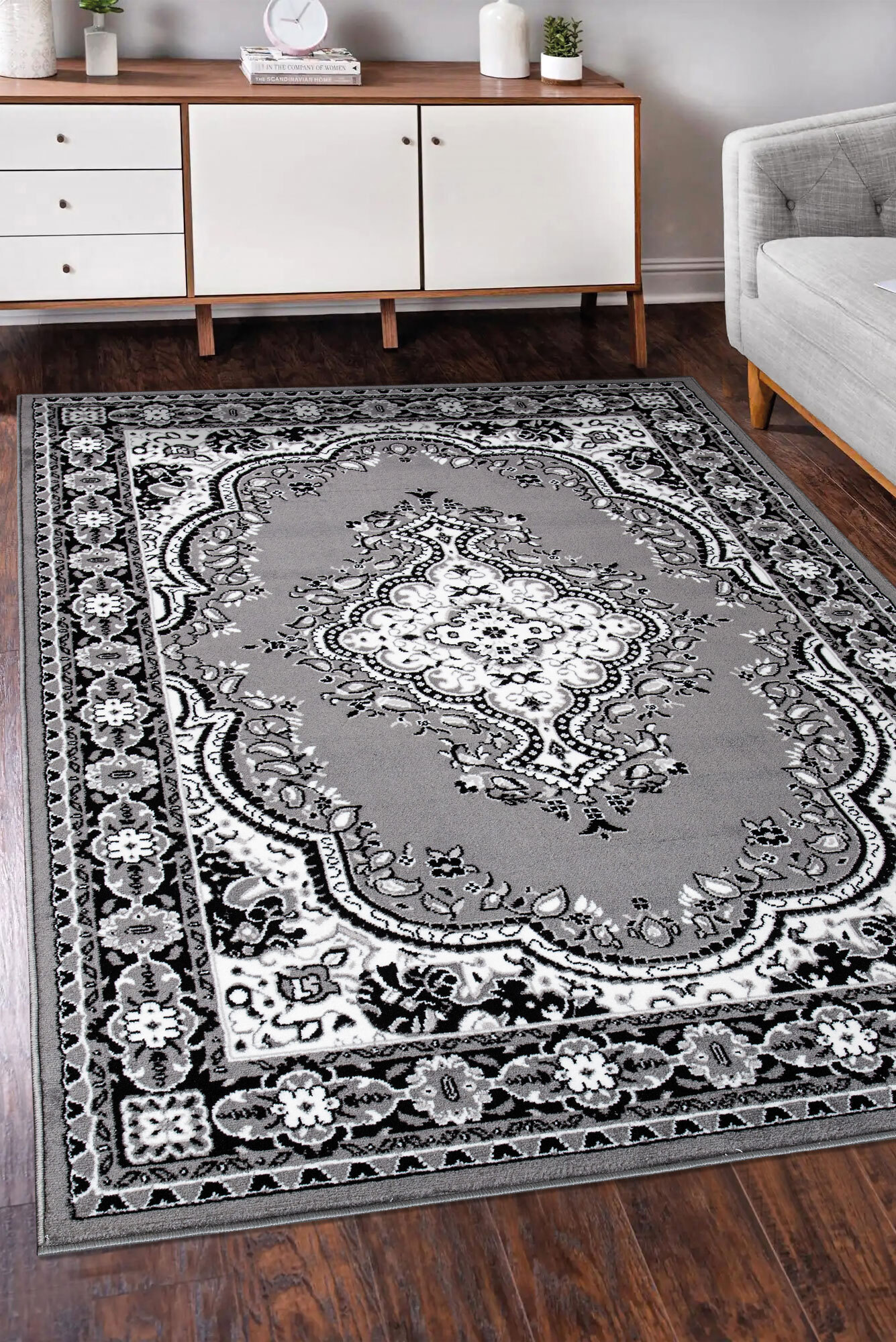 Toni Traditional Medallion Rug(Size 290 x 200cm)