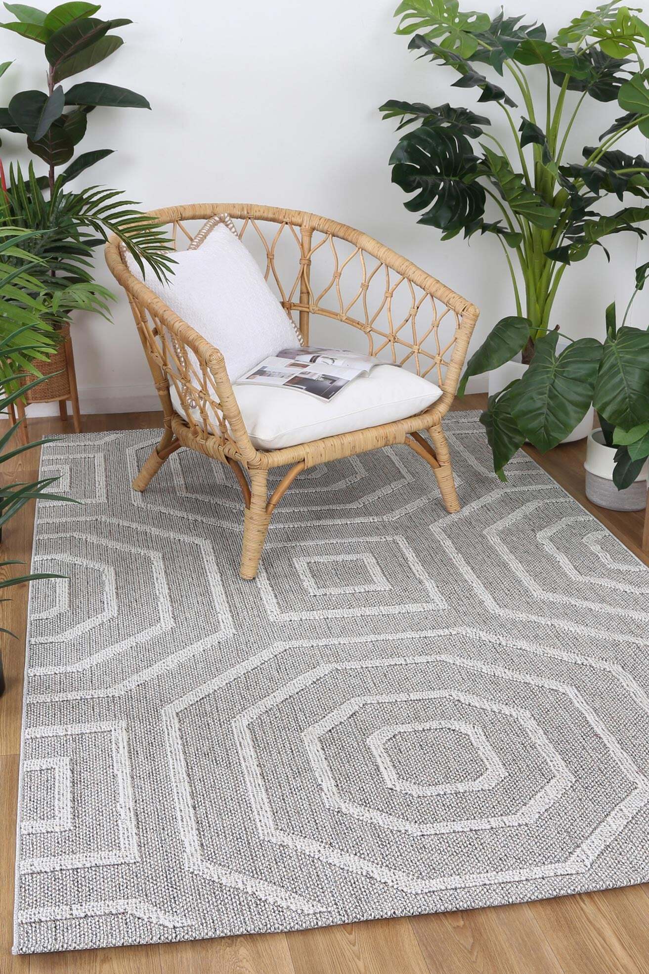 Viva Geometric Flatweave Rug(Size 170 x 120cm)