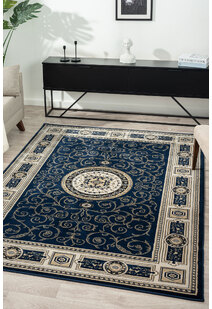 Erwin Traditional Medallion Rug