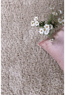 Luis Plain Beige Shaggy Rug