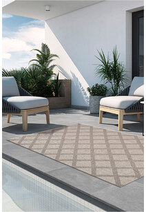 Mika Diamond Trellis Patio Rug