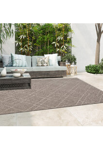 Mika Diamond Design Patio Rug